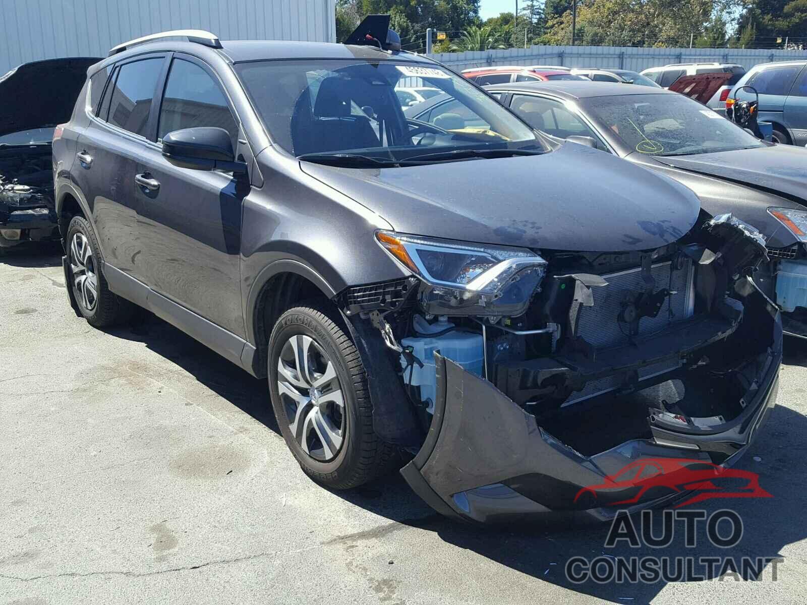 TOYOTA RAV4 LE 2017 - JTMZFREV6HJ710718