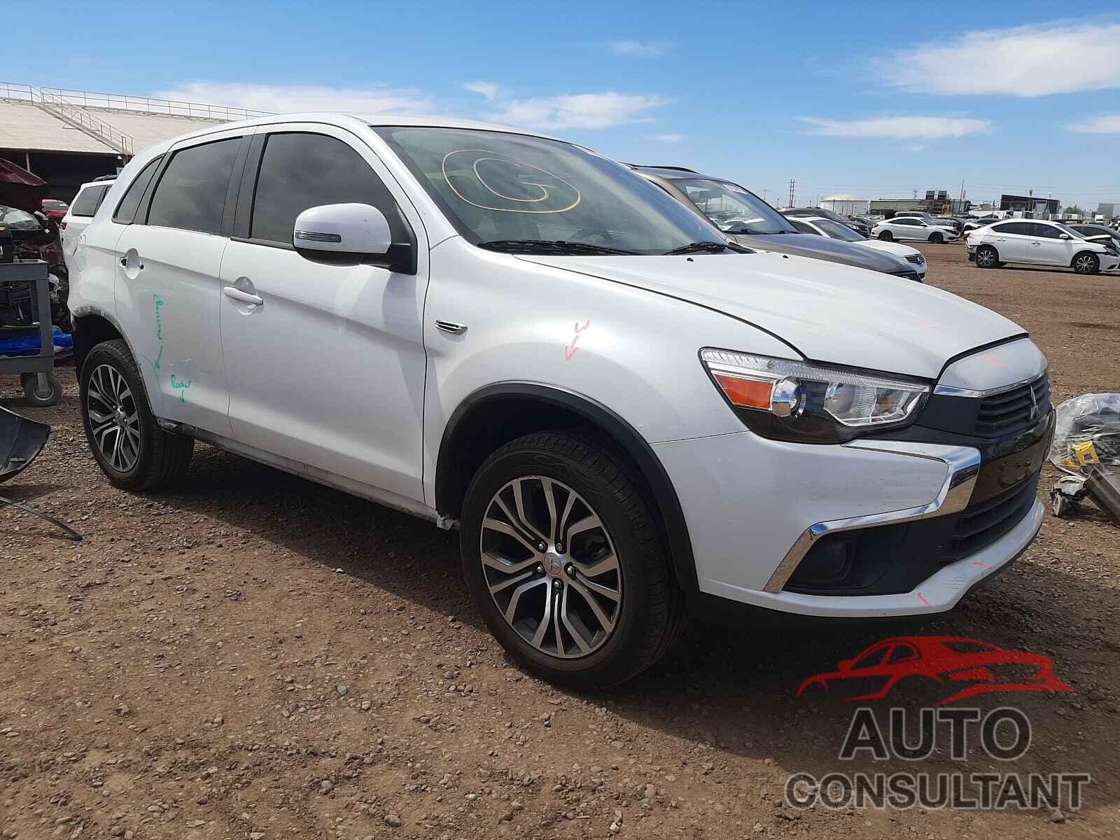 MITSUBISHI OUTLANDER 2017 - JA4AP3AU4HZ008798