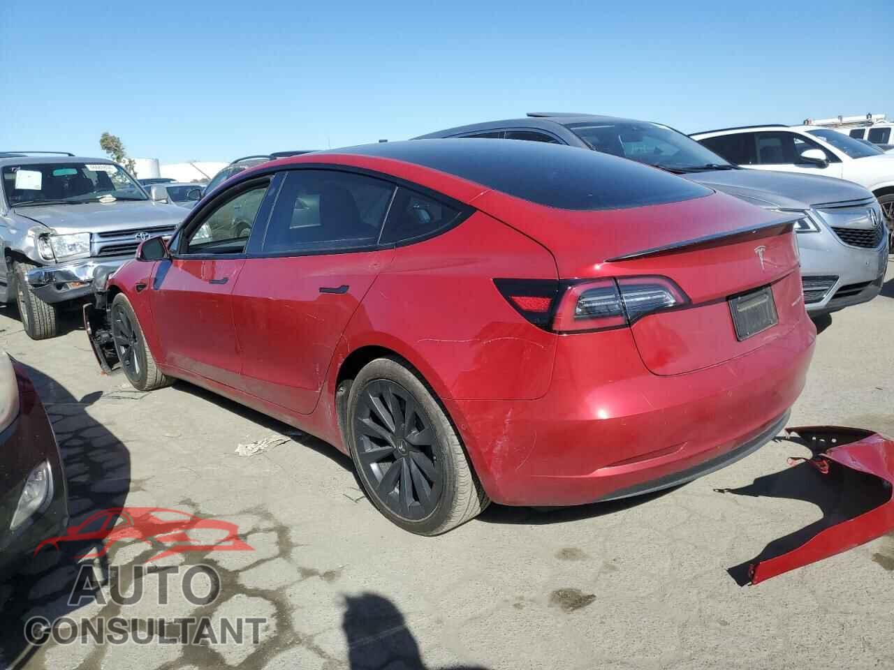 TESLA MODEL 3 2021 - 5YJ3E1EB0MF009366
