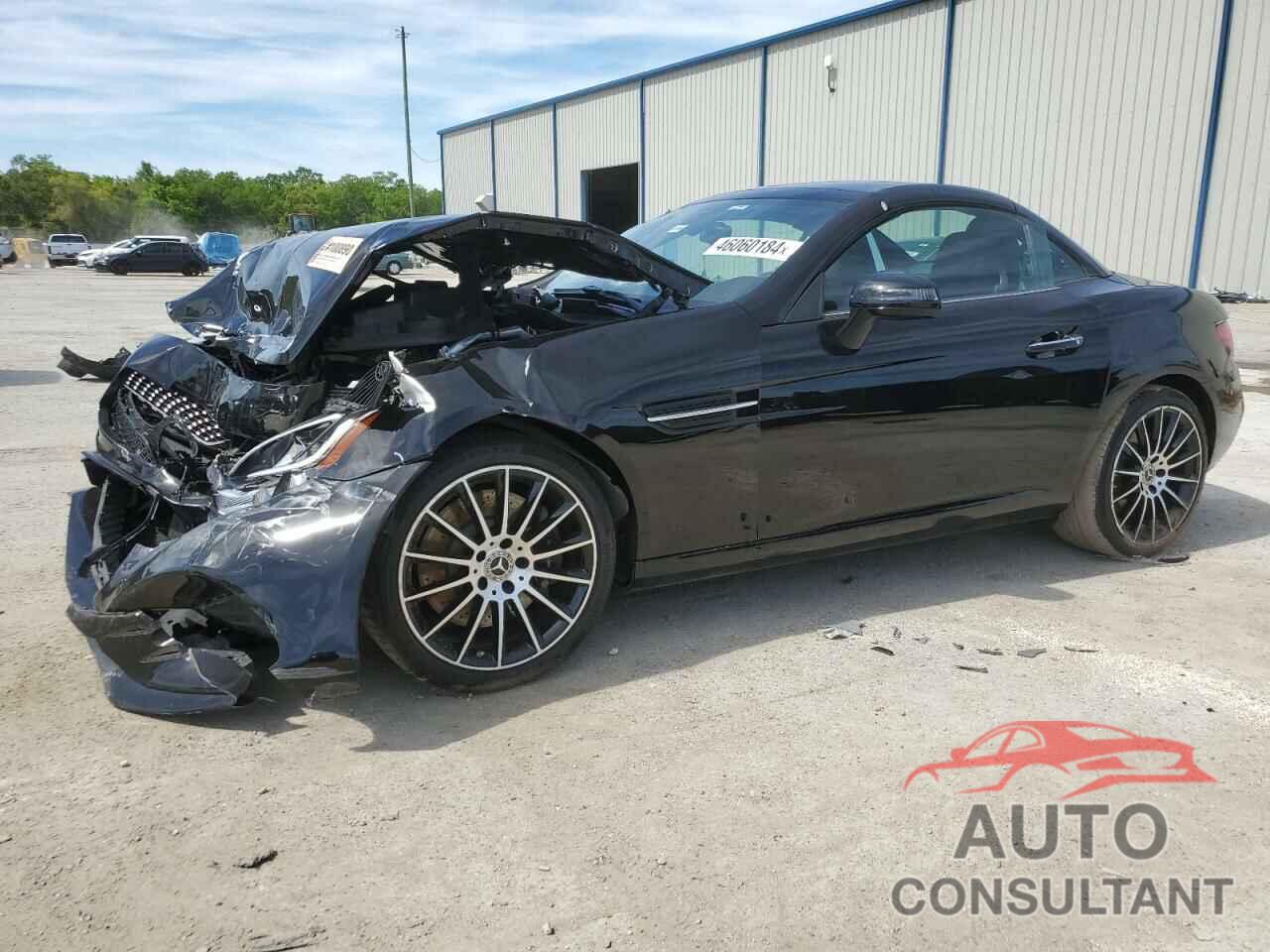 MERCEDES-BENZ SLC-CLASS 2019 - WDDPK3JA1KF162825