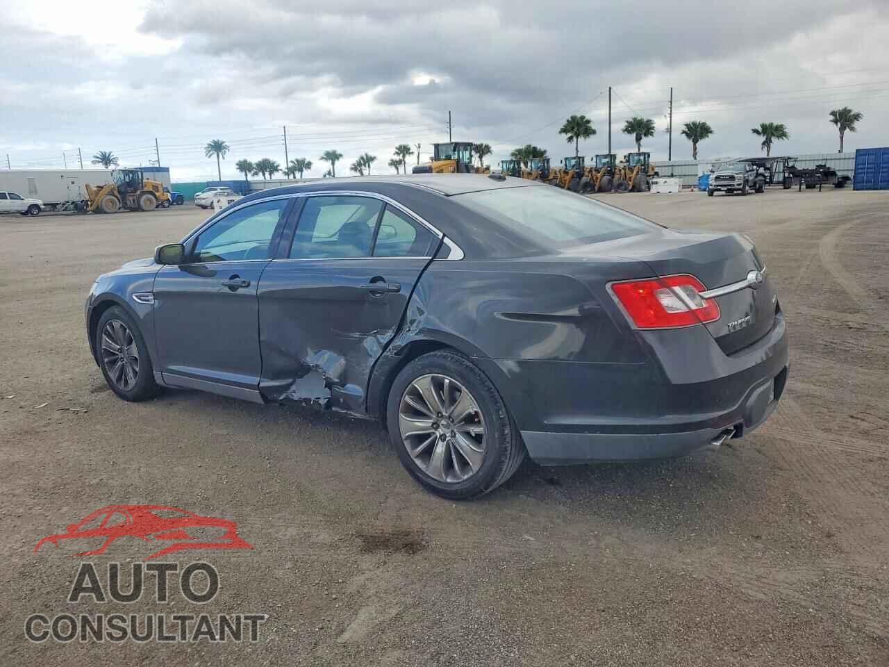 FORD TAURUS 2011 - 1FAHP2FW0BG163351