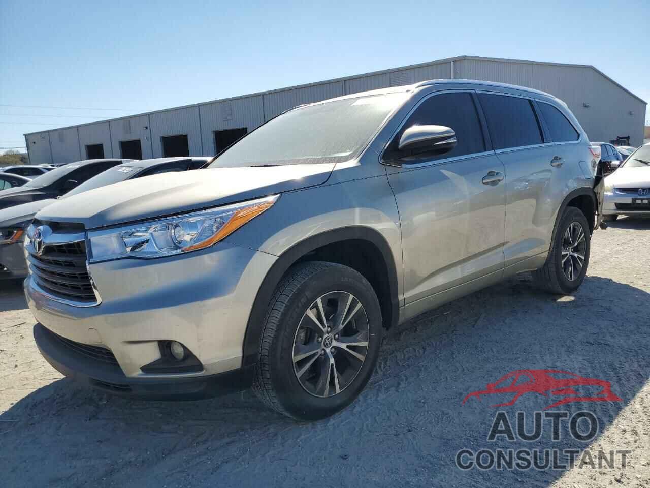 TOYOTA HIGHLANDER 2016 - 5TDKKRFH7GS131258