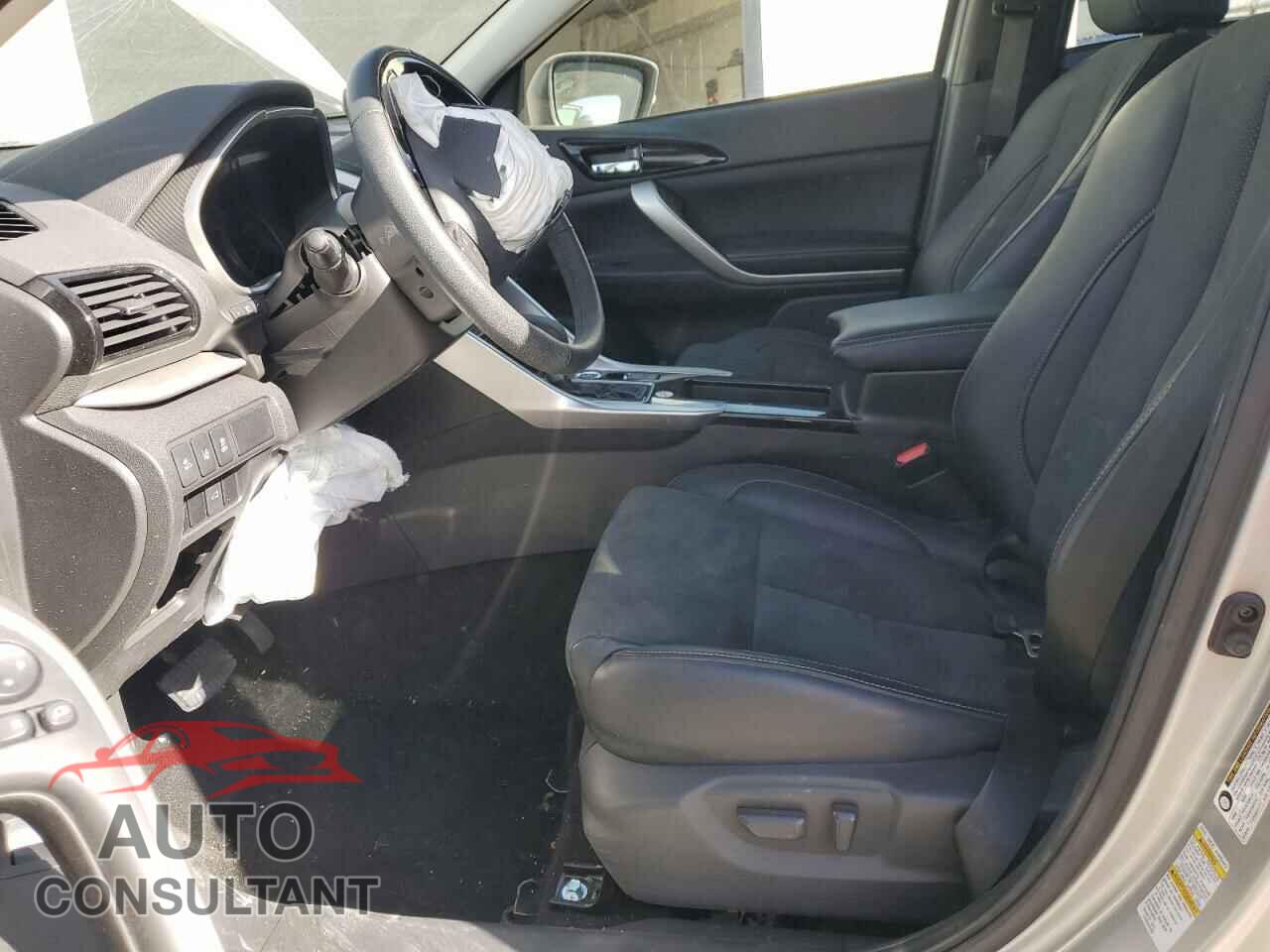 MITSUBISHI ECLIPSE 2024 - JA4ATWAA8RZ027052