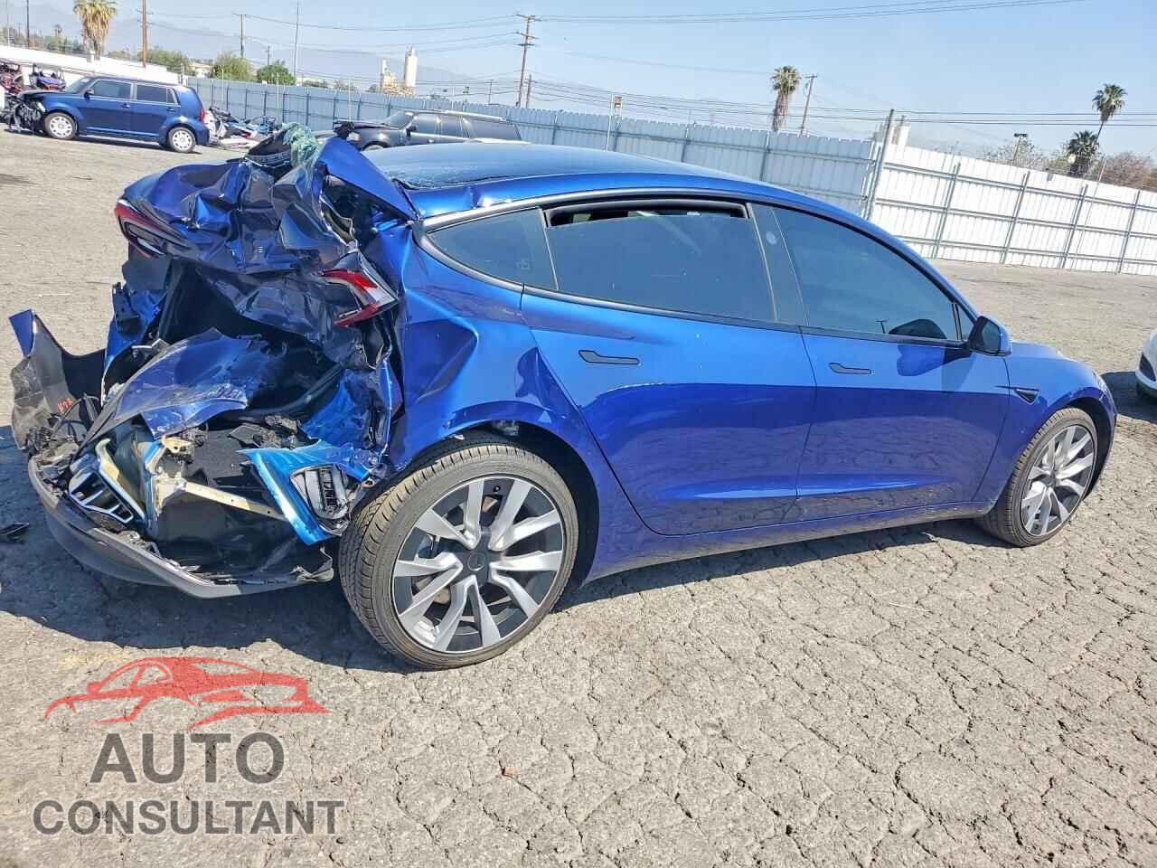 TESLA MODEL 3 2024 - 5YJ3E1EA0RF829476