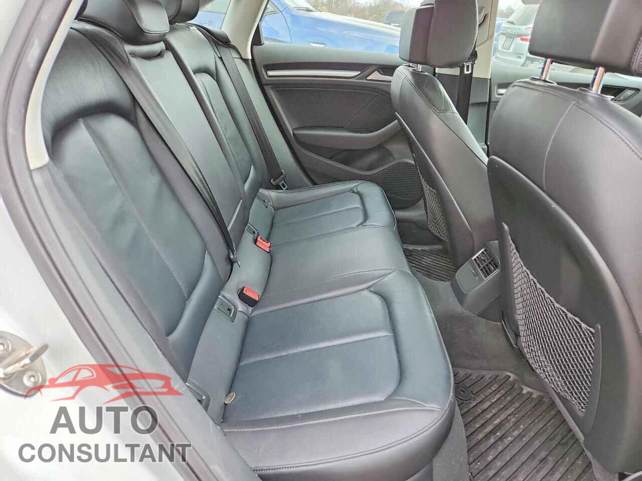 AUDI S3 2015 - WAUBFGFF6F1139481