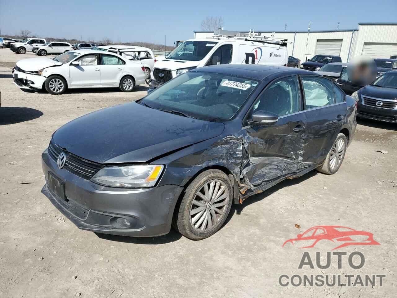 VOLKSWAGEN JETTA 2011 - 3VWLX7AJ2BM330101