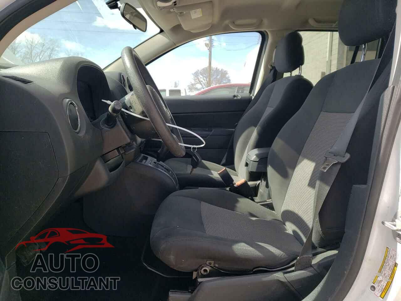 JEEP COMPASS 2015 - 1C4NJDBB8FD240360