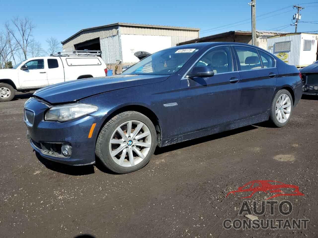 BMW 5 SERIES 2015 - WBA5B3C52FD539887