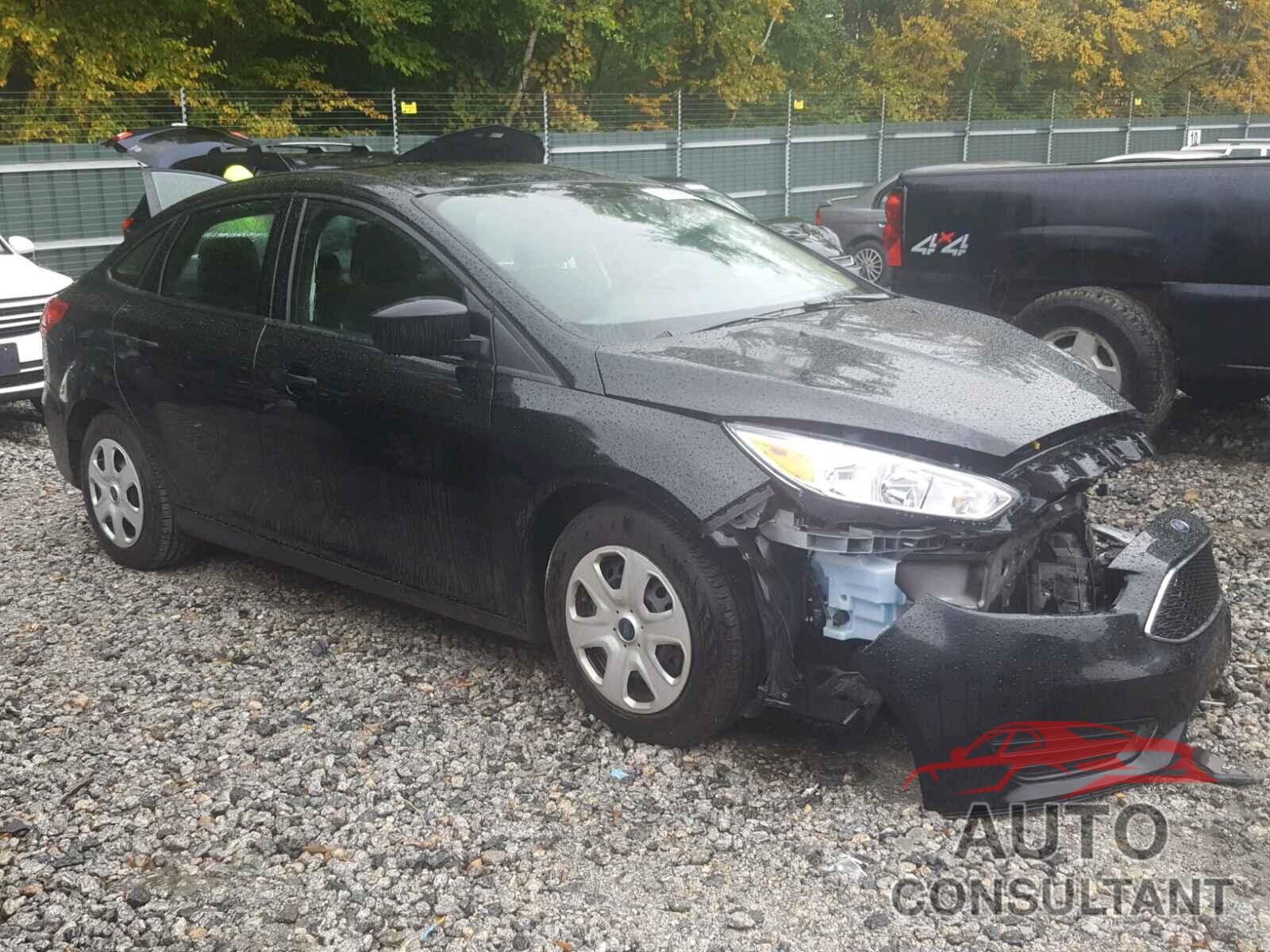 FORD FOCUS 2018 - 1FADP3E28JL213888