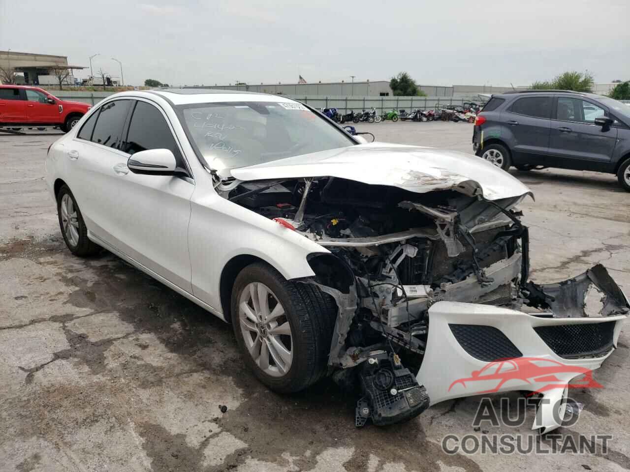 MERCEDES-BENZ C-CLASS 2019 - 55SWF8DB8KU283205