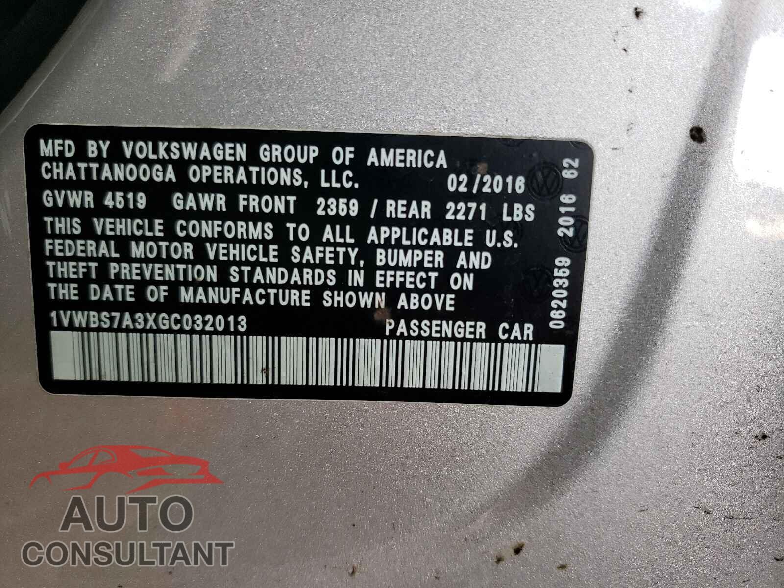 VOLKSWAGEN PASSAT 2016 - 1VWBS7A3XGC032013