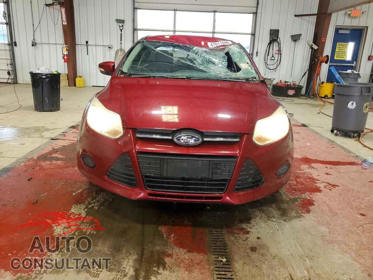 FORD FOCUS 2014 - 1FADP3F23EL177614