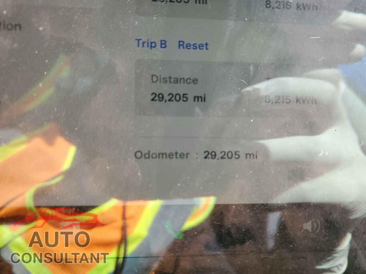 TESLA MODEL 3 2022 - 5YJ3E1EA7NF251130