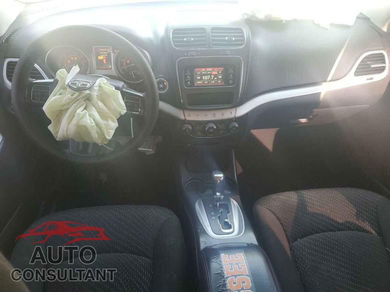 DODGE JOURNEY 2017 - 3C4PDCAB4HT708433
