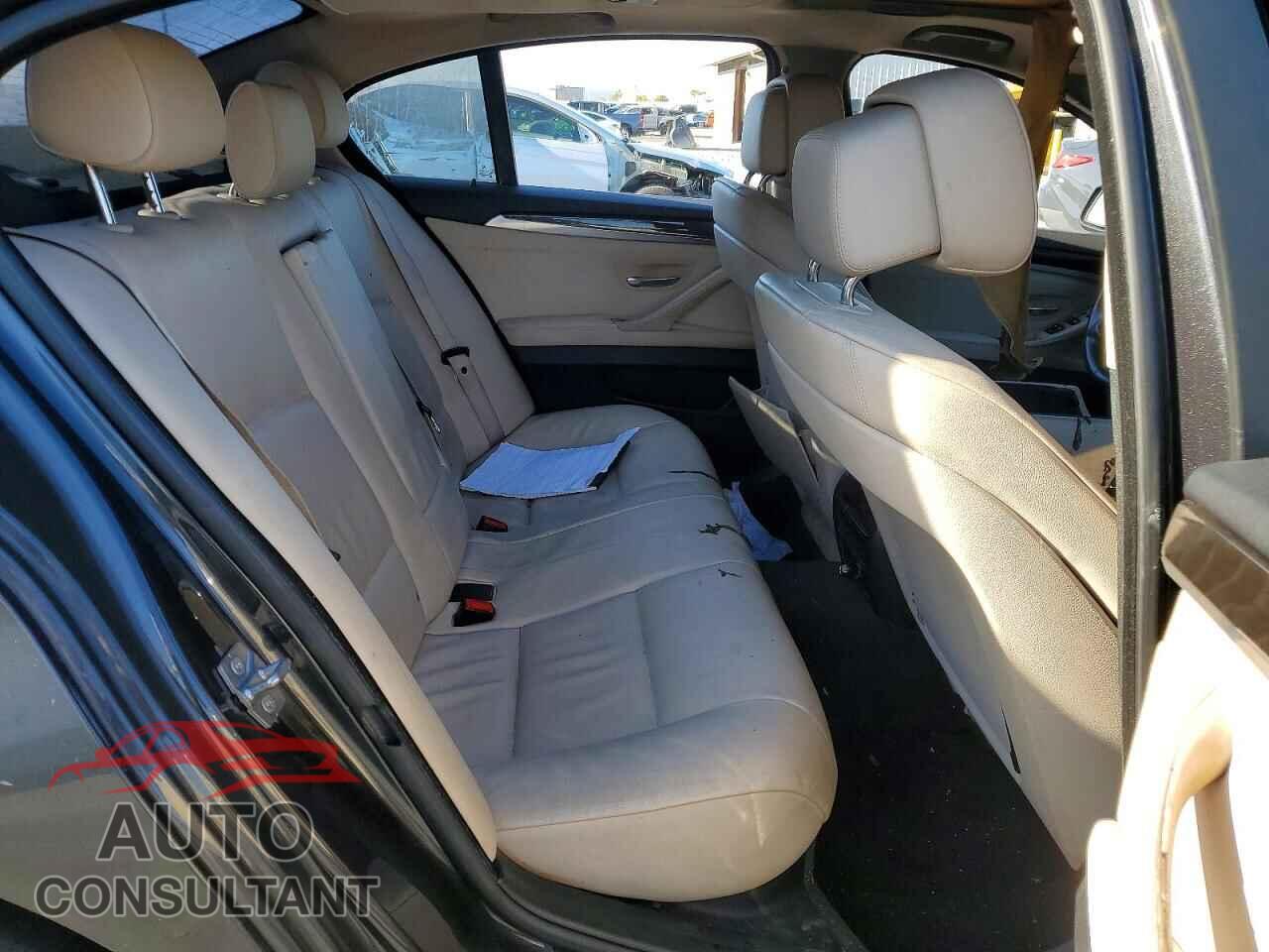 BMW 5 SERIES 2011 - WBAFR7C50BC604792