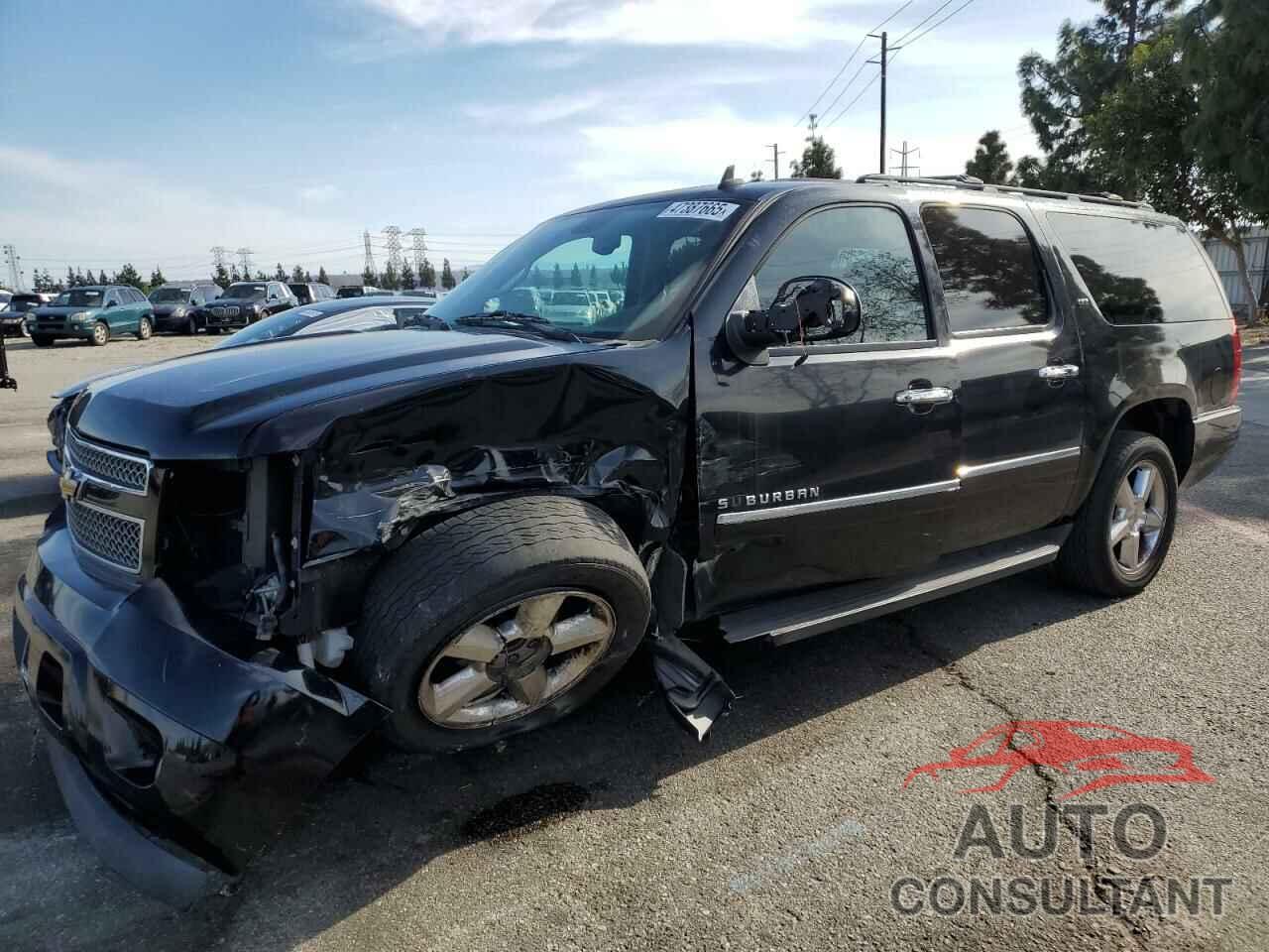 CHEVROLET SUBURBAN 2010 - 1GNUCKE04AR231601