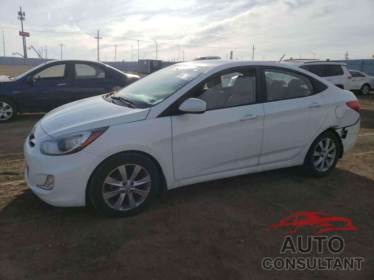 HYUNDAI ACCENT 2013 - KMHCU4AE0DU434187