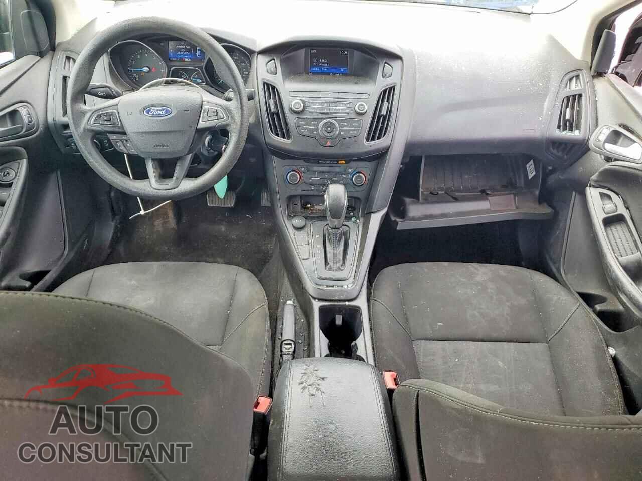 FORD FOCUS 2018 - 1FADP3FE7JL226883