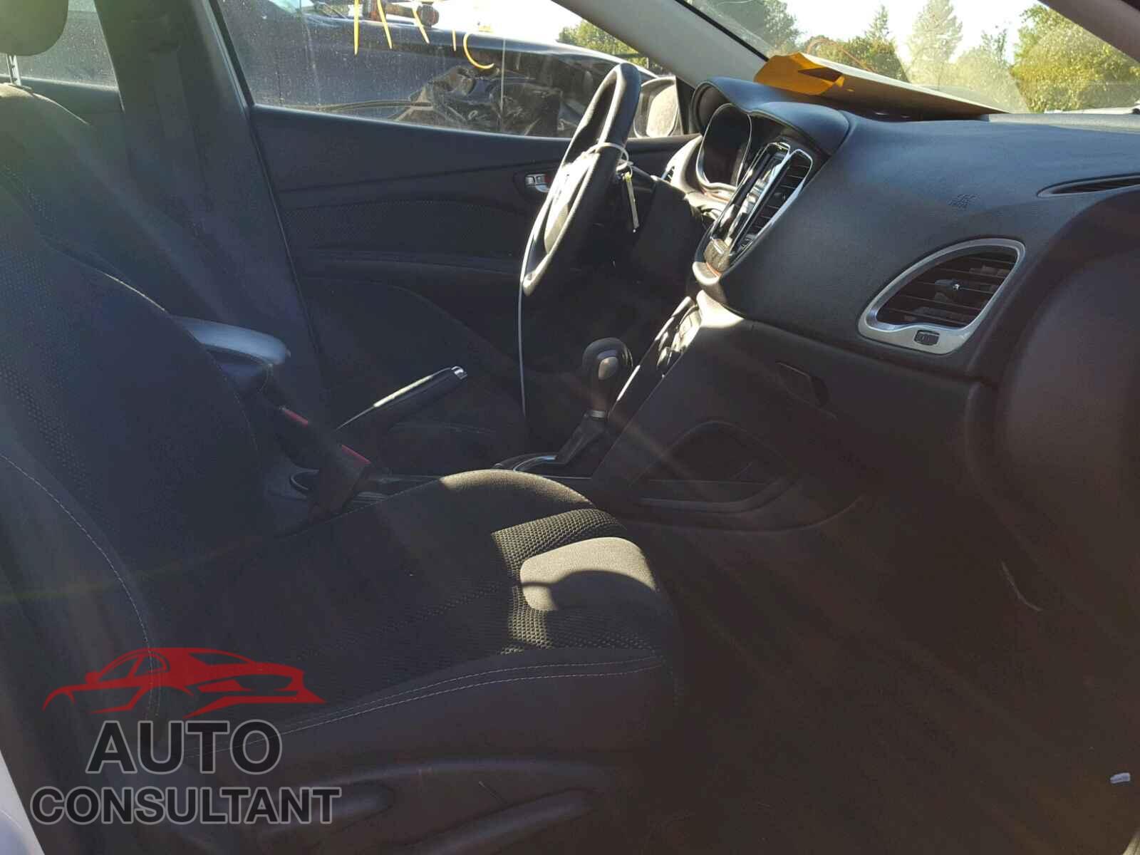 DODGE DART 2015 - 1C3CDFBB0FD432113