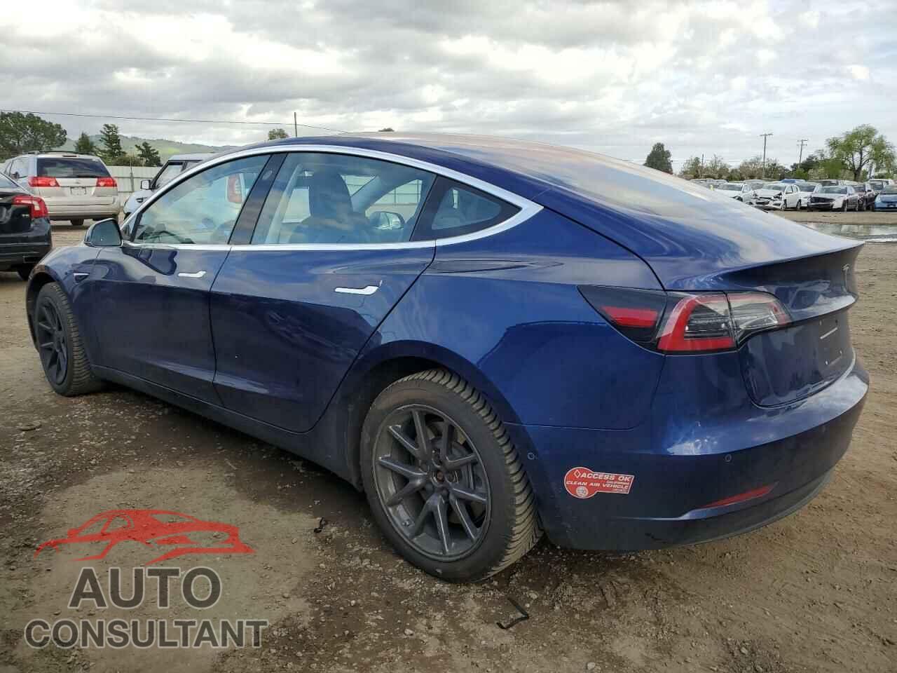 TESLA MODEL 3 2018 - 5YJ3E1EA6JF041239