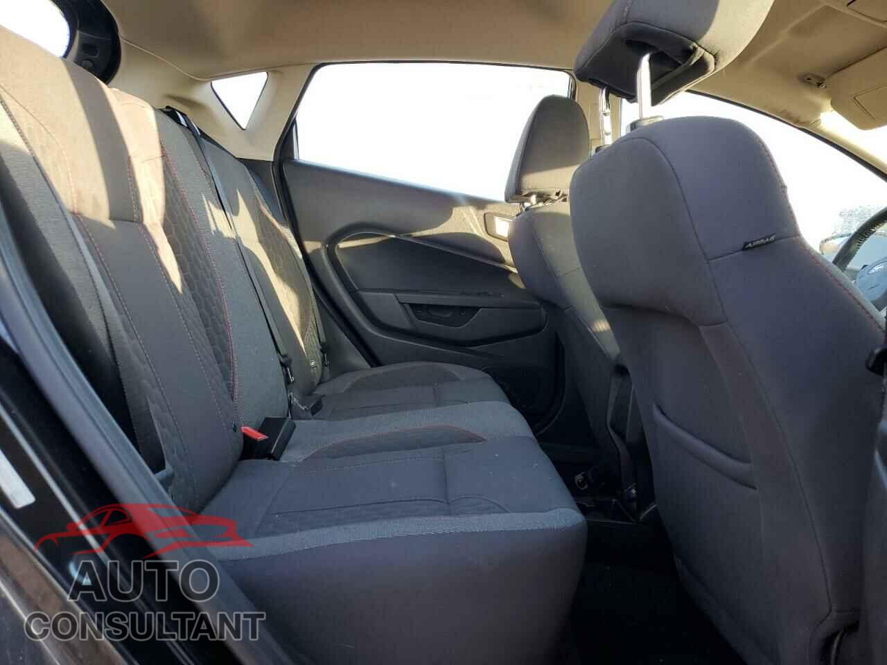 FORD FIESTA 2014 - 3FADP4EJ7EM238170