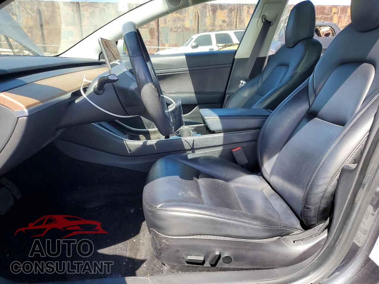 TESLA MODEL 3 2020 - 5YJ3E1EA8LF705091
