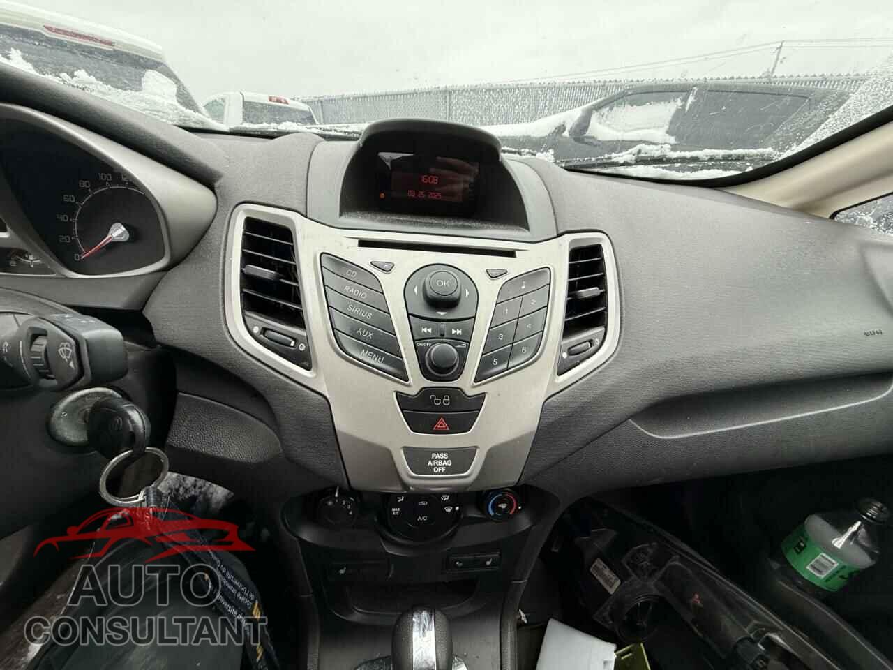 FORD FIESTA 2011 - 3FADP4EJ7BM102455