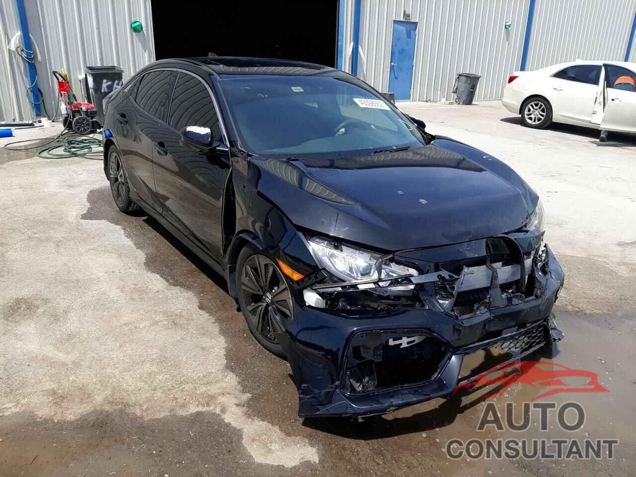 HONDA CIVIC 2018 - SHHFK7H59JU201555