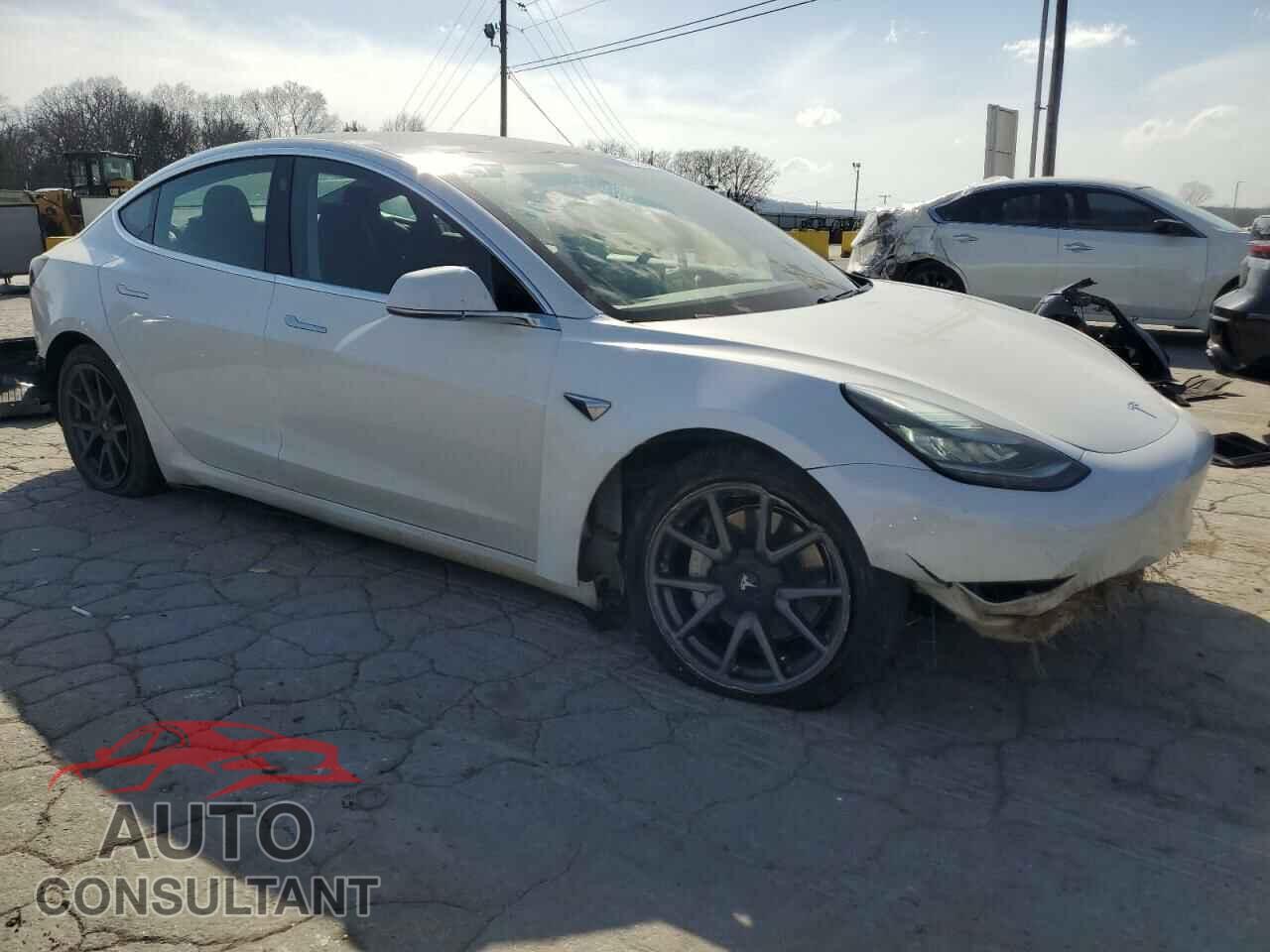 TESLA MODEL 3 2019 - 5YJ3E1EA3KF483784