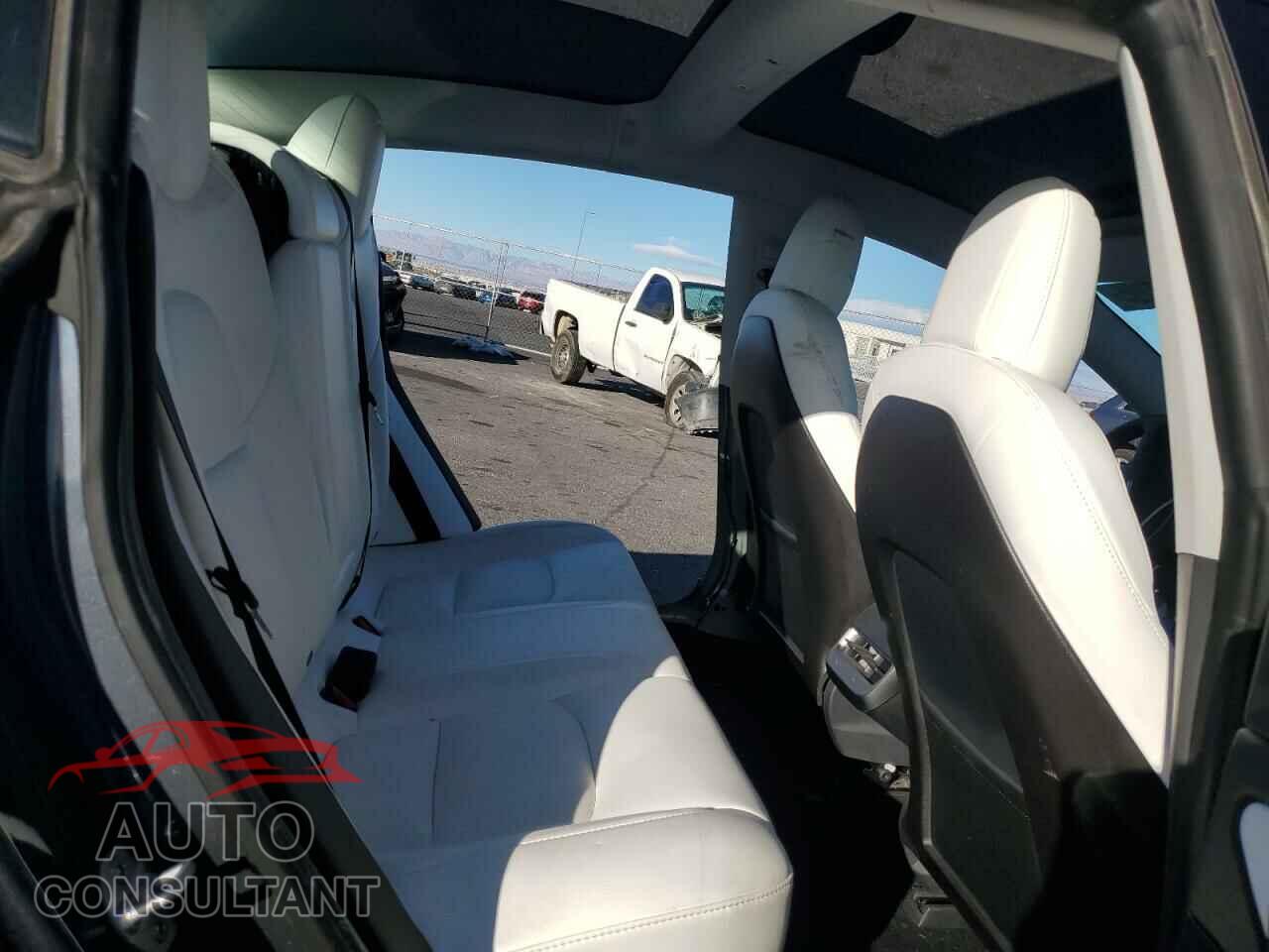 TESLA MODEL 3 2020 - 5YJ3E1EC2LF742414