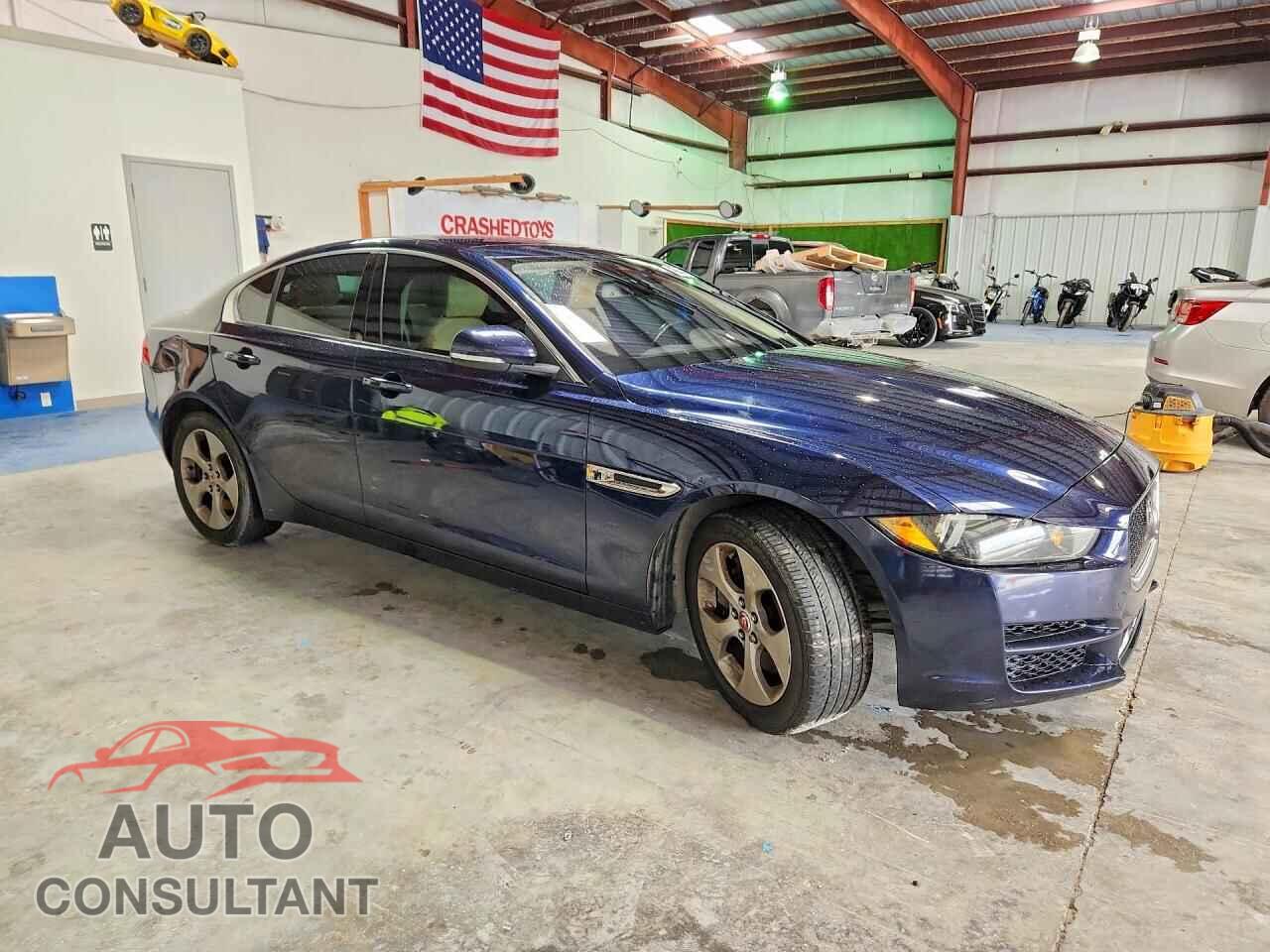 JAGUAR XE 2017 - SAJAR4BG9HA972795