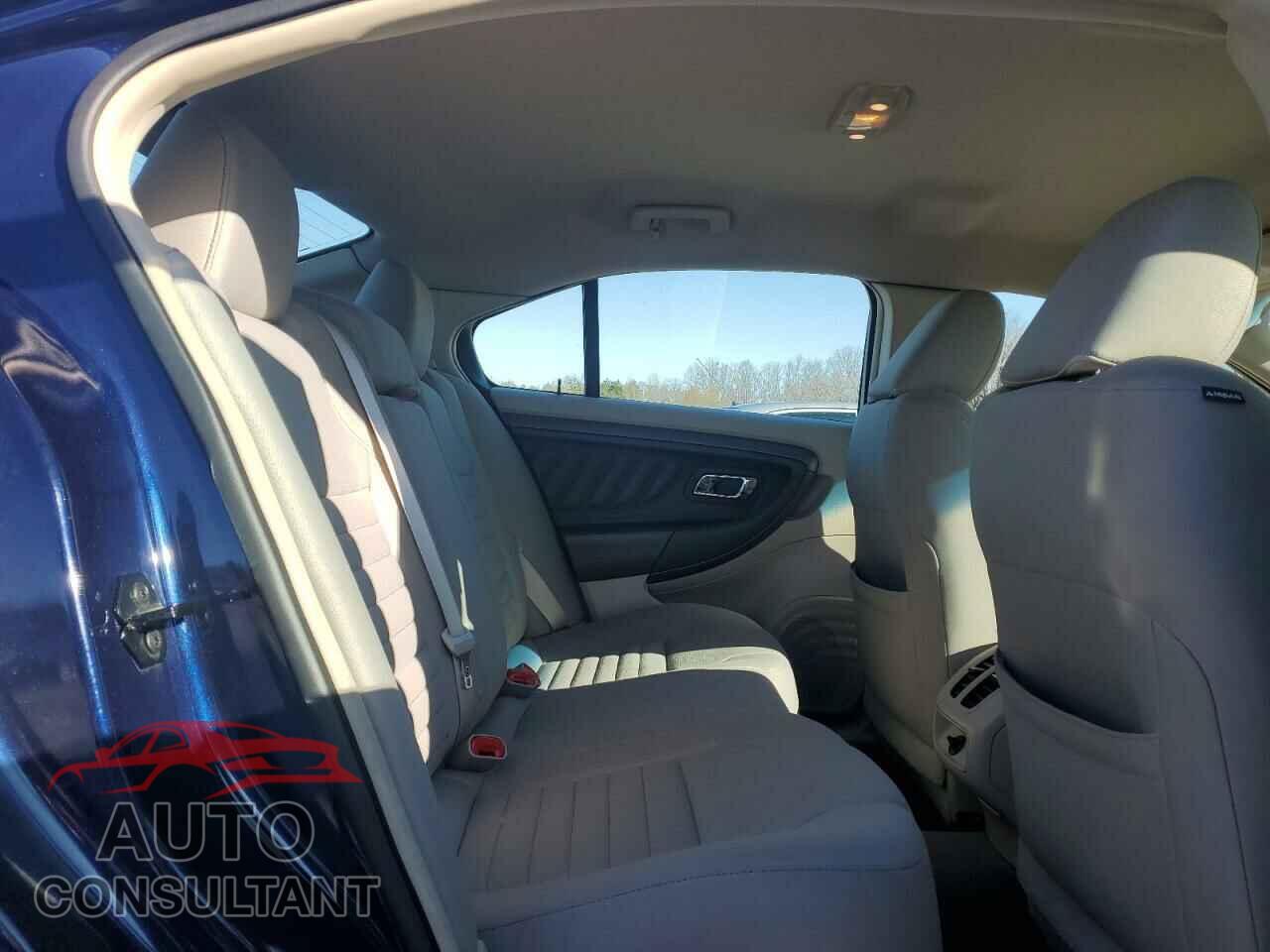 FORD TAURUS 2011 - 1FAHP2DW0BG144530