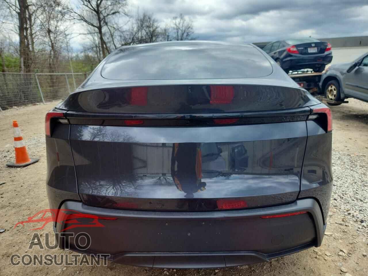 TESLA MODEL Y 2026 - 7SAYGDED7TA600019