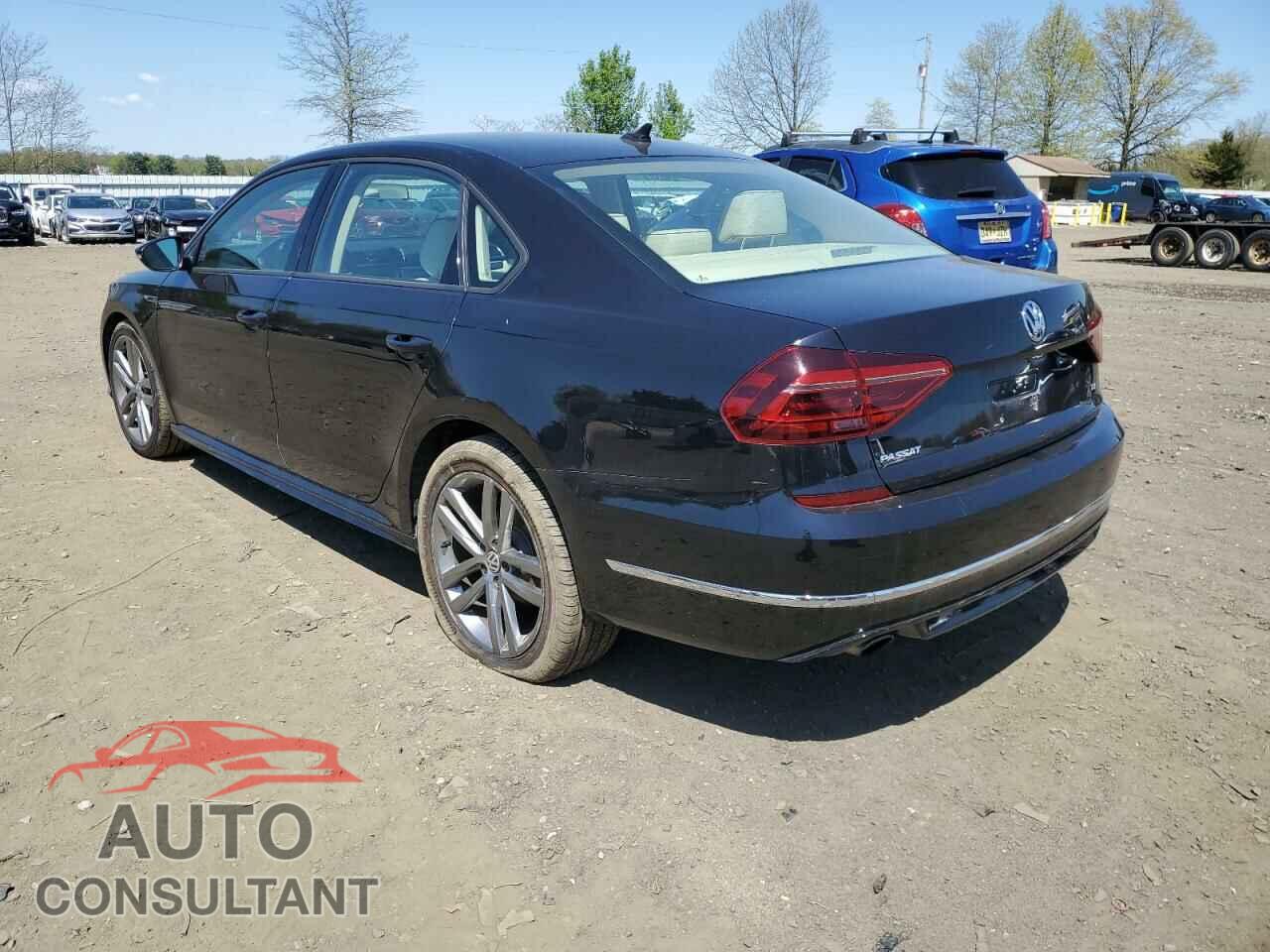 VOLKSWAGEN PASSAT 2018 - 1VWAA7A36JC038056