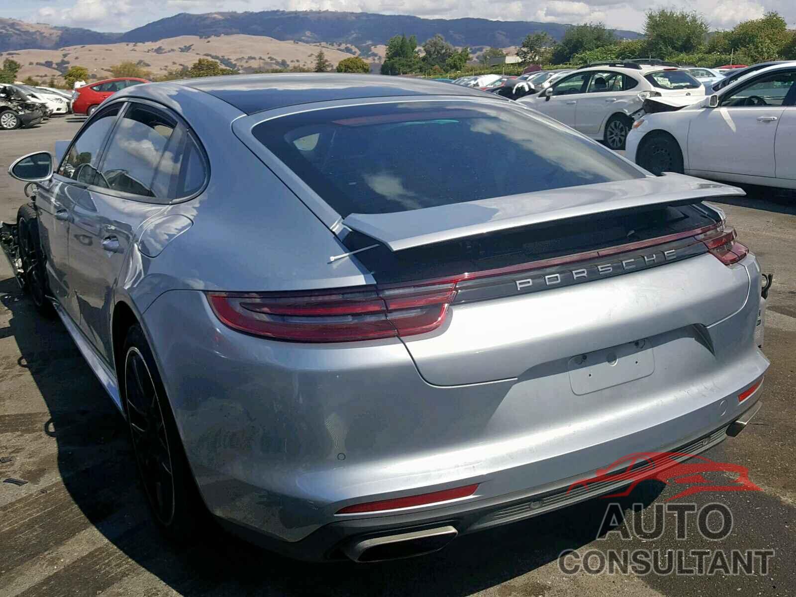 PORSCHE PANAMERA 2018 - WP0BE2A70JL161384
