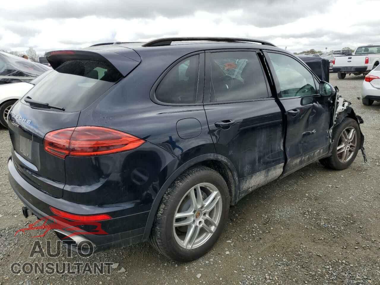 PORSCHE CAYENNE 2016 - WP1AA2A26GLA03540