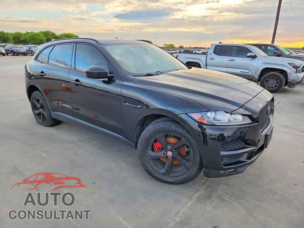 JAGUAR F-PACE 2018 - SADCJ2FX2JA266081