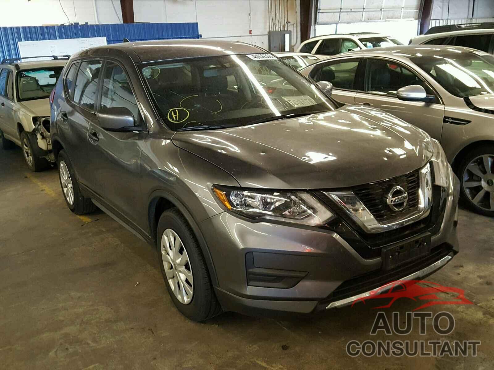 NISSAN ROGUE S 2017 - KNMAT2MT3HP545141