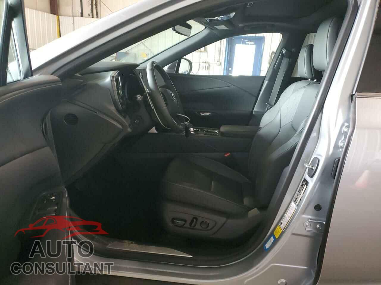 LEXUS RX350 2023 - 2T2BAMCA5PC035324