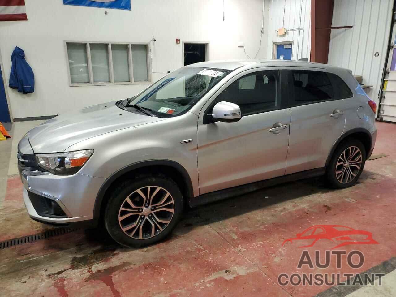 MITSUBISHI OUTLANDER 2019 - JA4AR3AU6KU033605