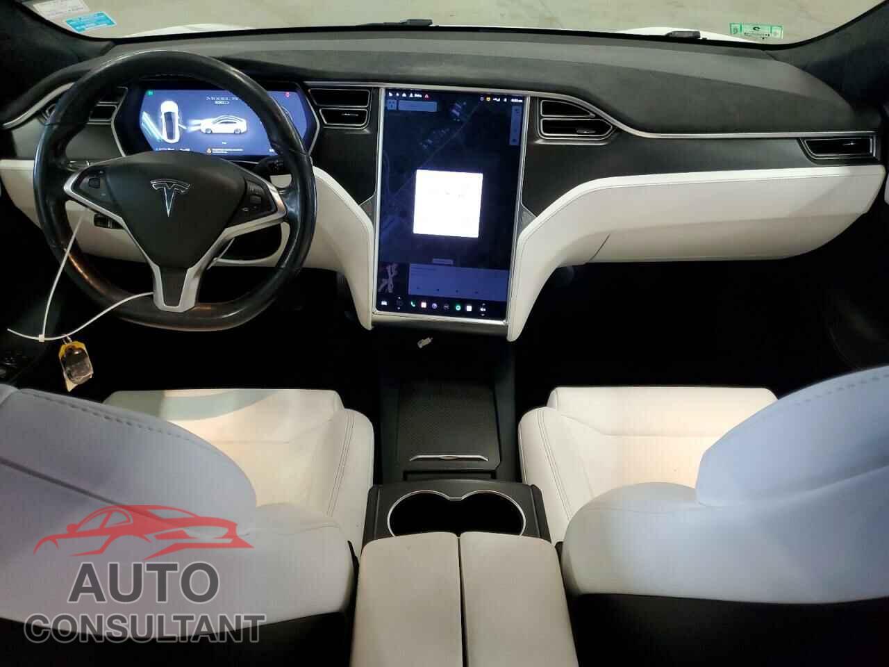 TESLA MODEL S 2017 - 5YJSA1E26HF200996