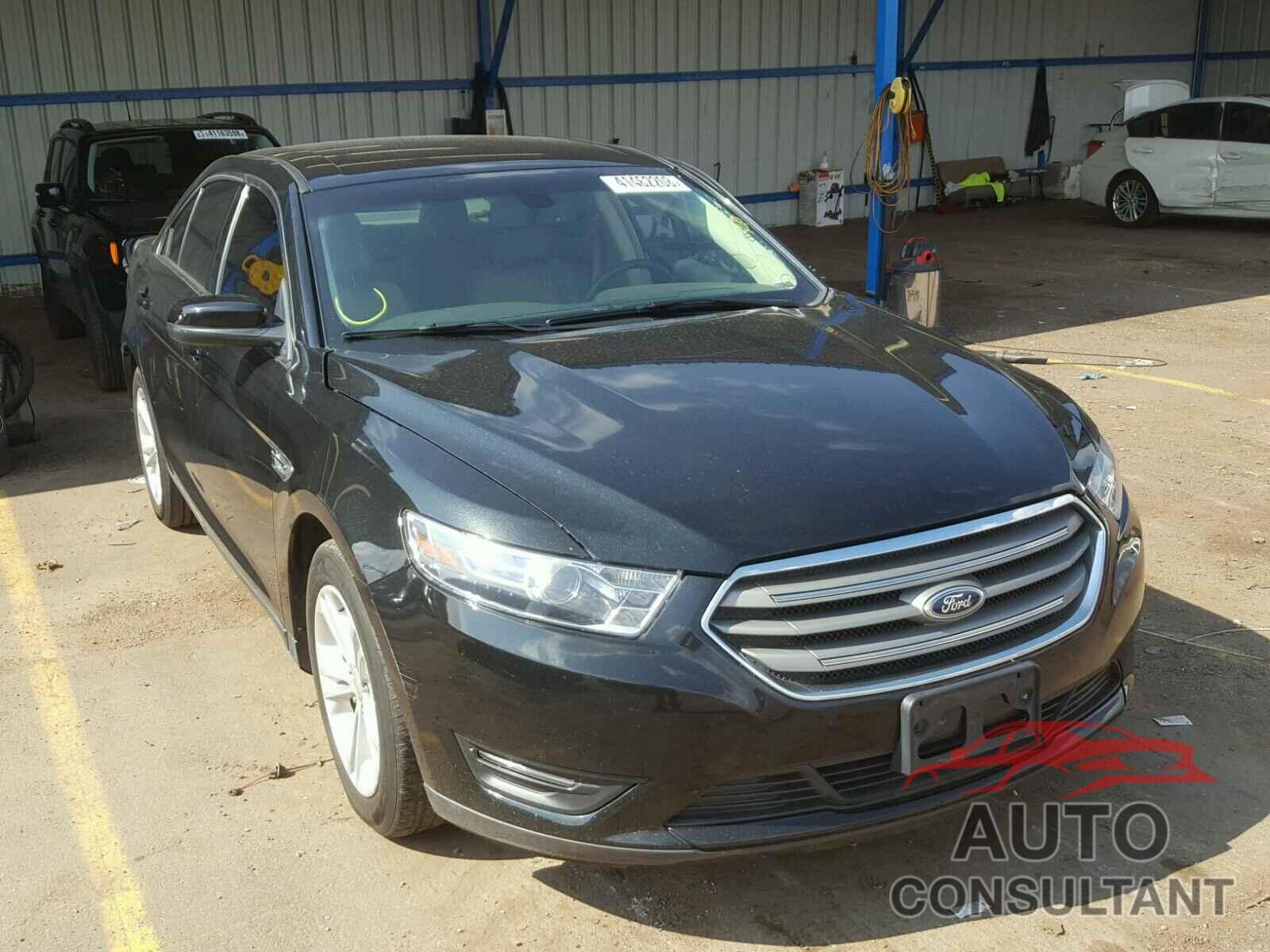 FORD TAURUS 2015 - 1FAHP2E83FG131938