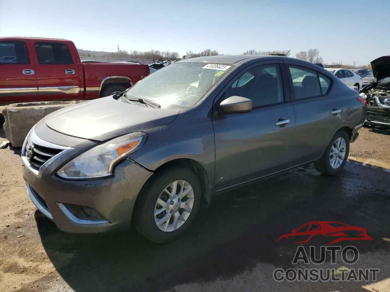 NISSAN VERSA 2018 - 3N1CN7AP3JL806974