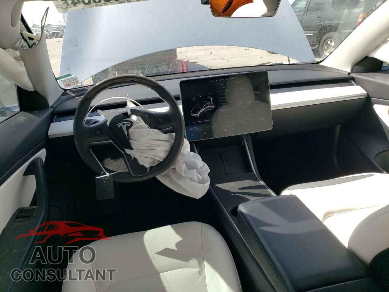TESLA MODEL 3 2019 - 5YJ3E1EA2KF486904