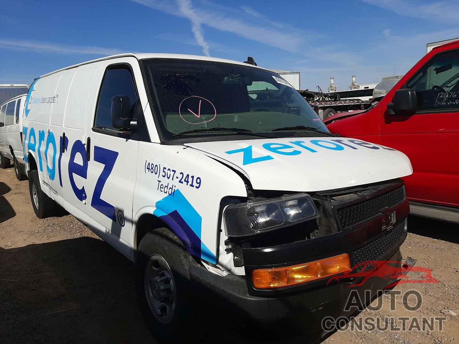 CHEVROLET EXPRESS 2020 - 1GCWGBFG7L1187872