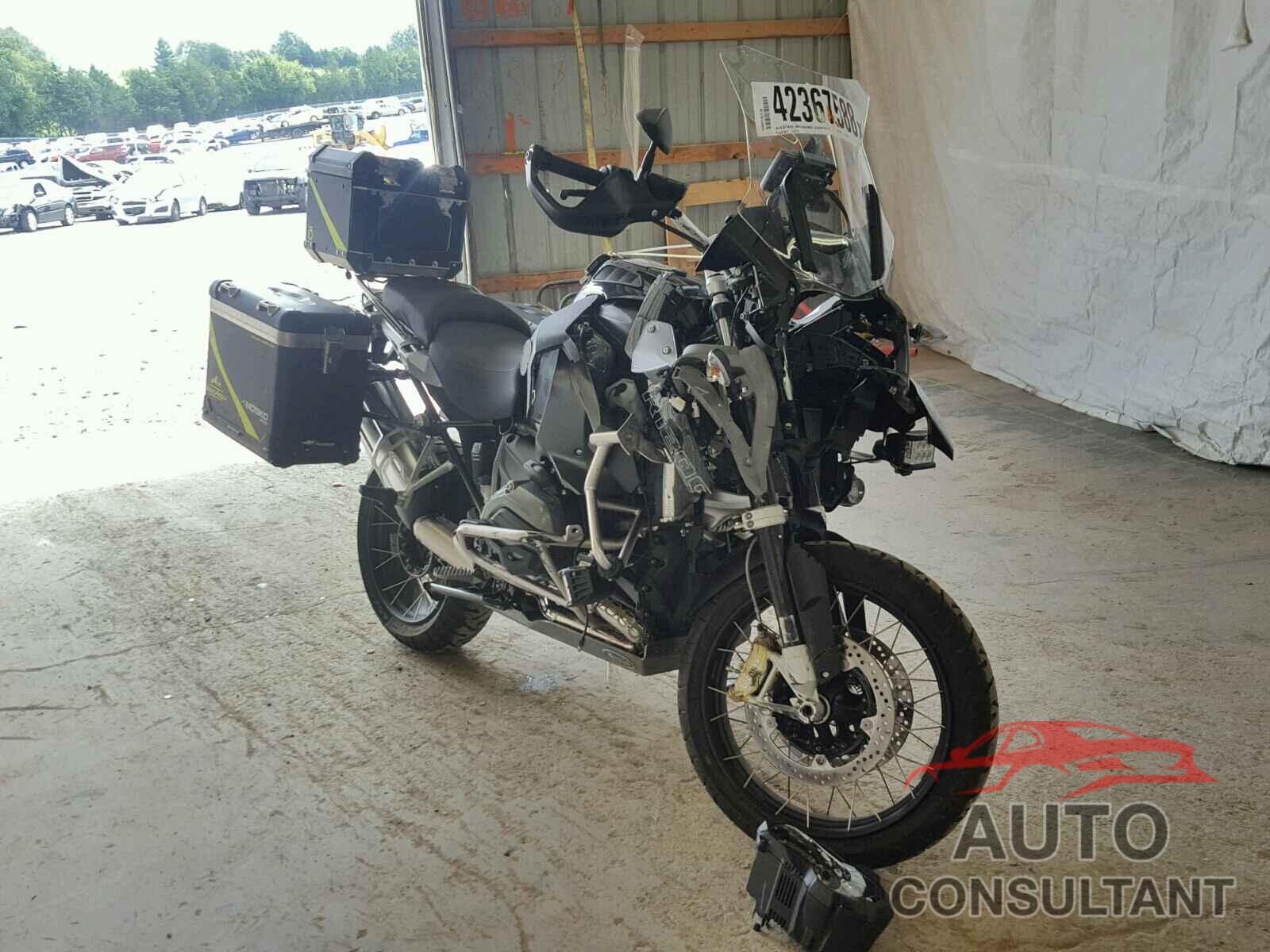 BMW R1200 GS ADVENTURE 2018 - WB10A1206JZ899487