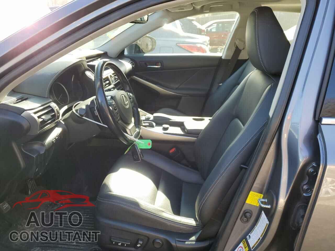LEXUS IS 2016 - JTHCM1D2XG5008931