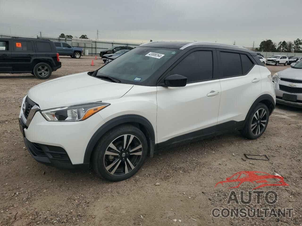 NISSAN KICKS 2020 - 3N1CP5CV6LL553887