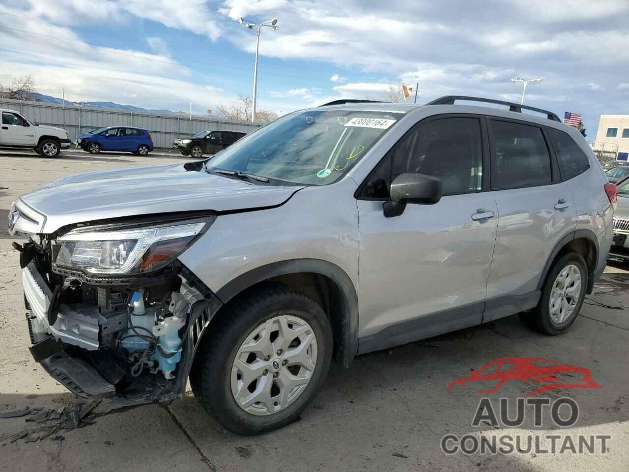 SUBARU FORESTER 2019 - JF2SKACC7KH579427