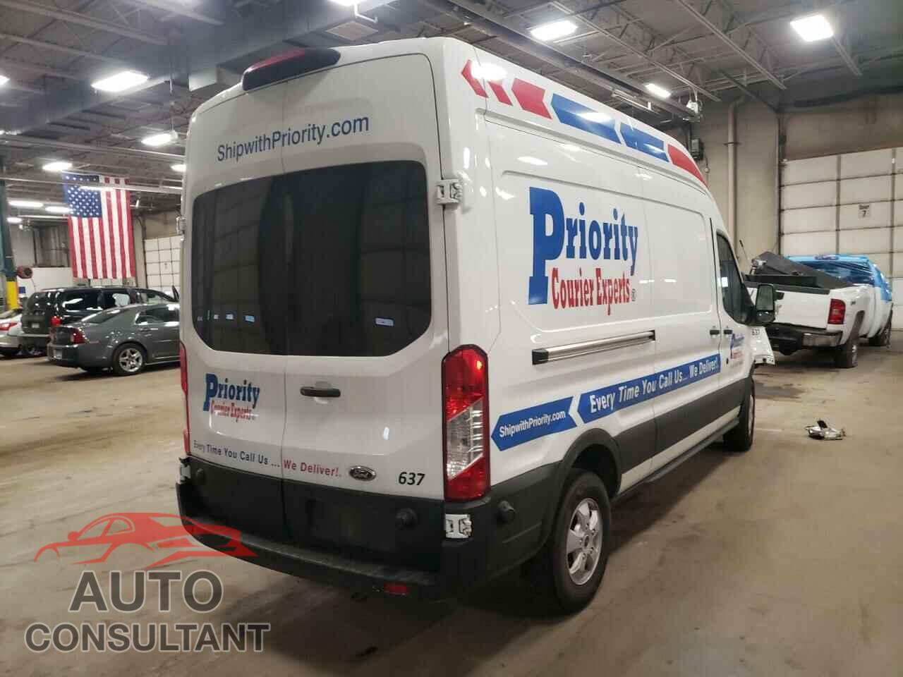 FORD TRANSIT 2019 - 1FTYR2XM4KKB43263